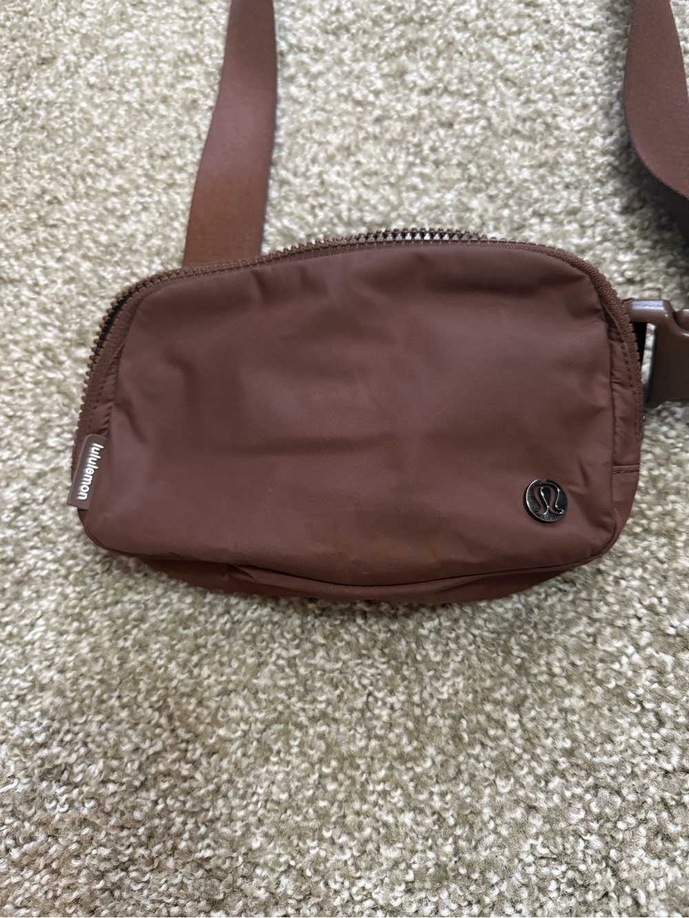 Lululemon belt bag - Picture 2 of 4